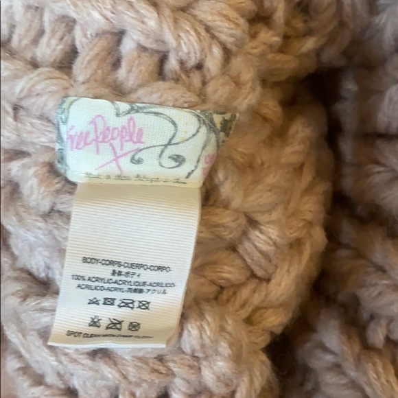 Free people knit hat - Picture 2 of 2